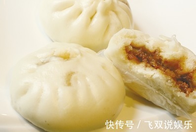 做包子别再用酵母和面了，用它，包子又大又软还不塌