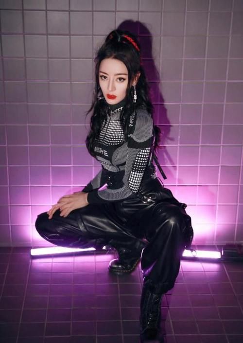 今年最心动的5款发型，超显脸小还不挑人，给你的气质加分