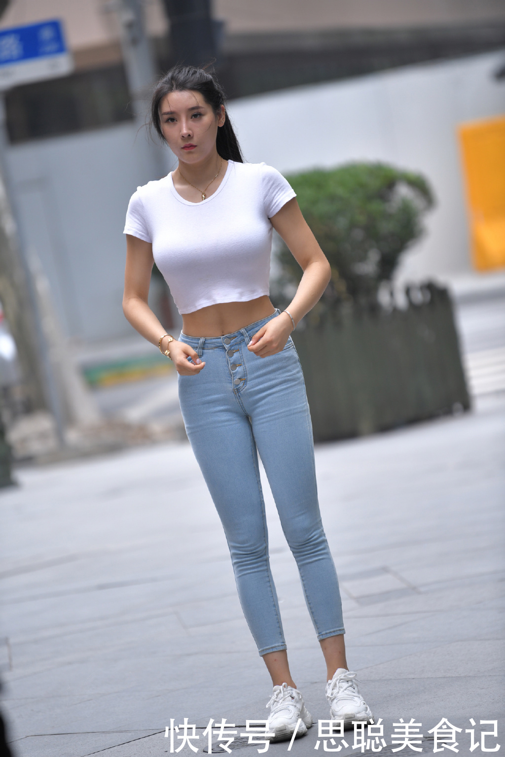 女生们|衣品不够好,就选牛仔裤,让你轻松应对日常穿搭
