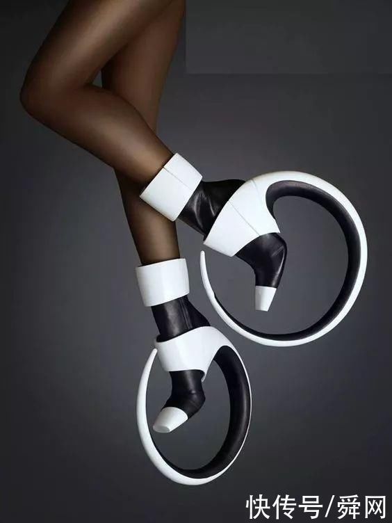 鞋子 全世界最奇葩的鞋子们,网友一双也不敢穿