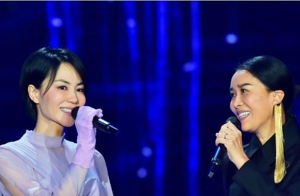 张柏芝王菲世纪同台,浪姐主办方真会搞事情,谢霆锋可尴尬了!