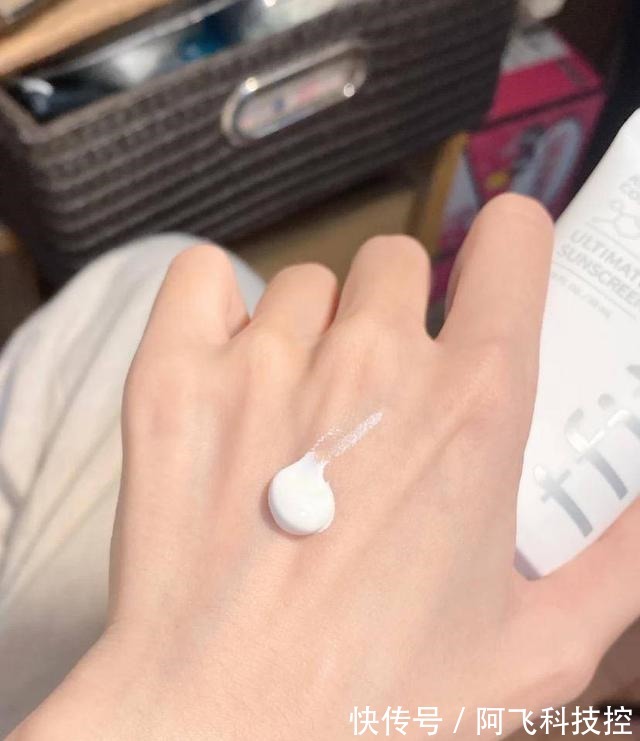 肌肤 你的护肤方法对了吗秋季护肤品护肤小常识送给你!