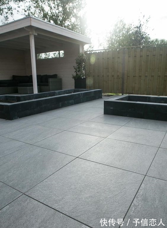 庭院地面怎么铺？7种常用的庭院地面铺贴样式，建议收藏