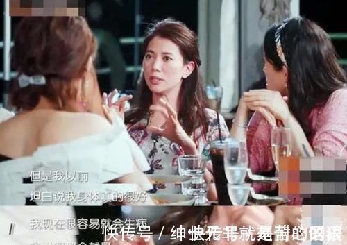 洗头|俩女星坐月子,一个忍不住天天洗头,一个忍了42天,差距很明显