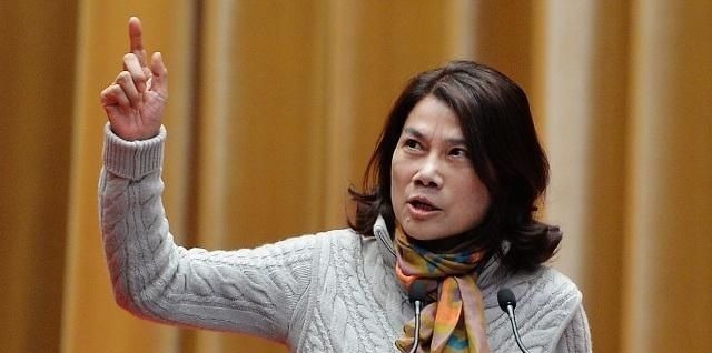 董明珠|先暂停买房任正非、董明珠发出“劝言”,就连首富也出面相告