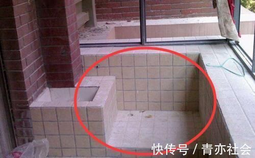 阳台|洗衣机放阳台万万要安装这个,幸好听了老阿姨的话,实在太实用了