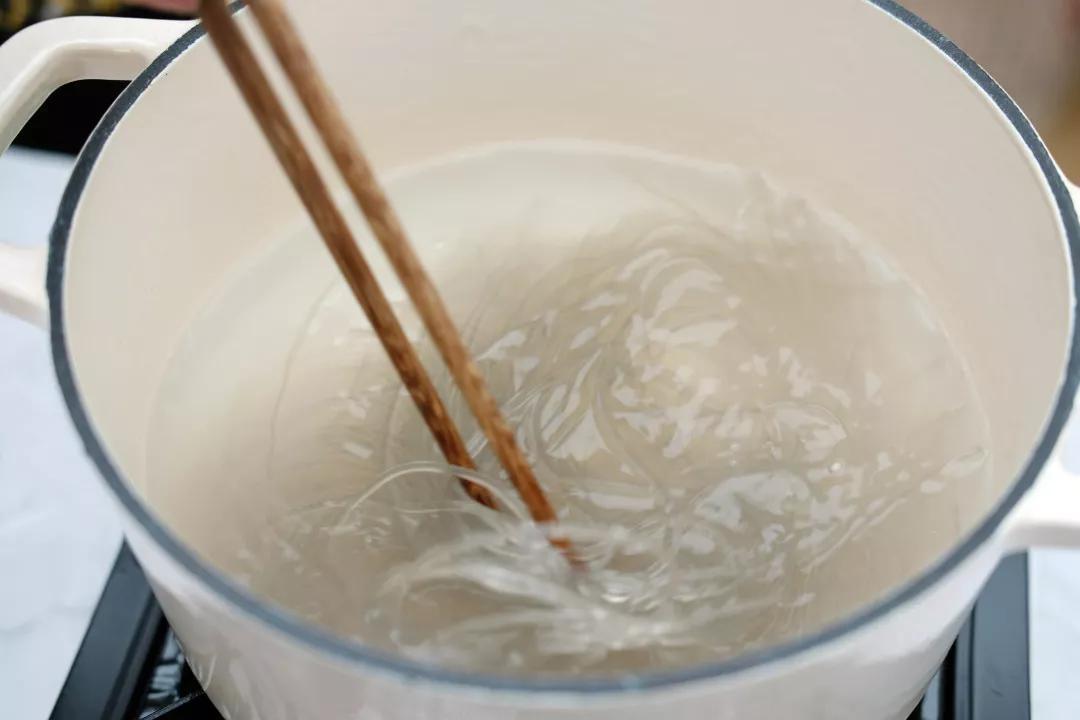 西兰花|家宴,少不了这道硬菜!简单省事又喜庆,随手做出一锅鲜