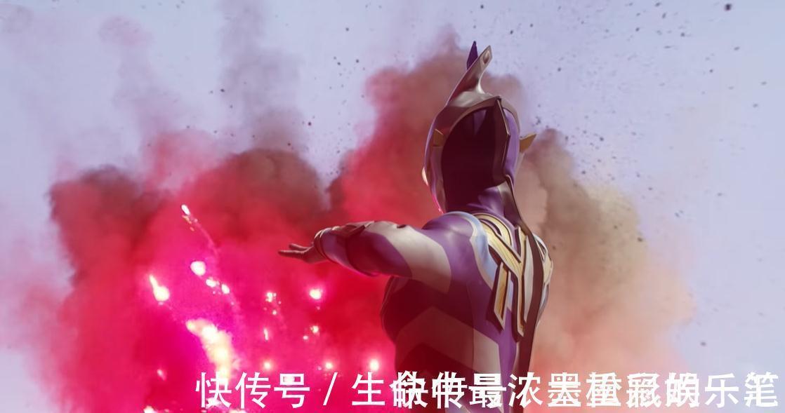头镖|特利迦奥特曼：先电击后咬头，男主角间隙性犯傻，结局秒掉破坏龙