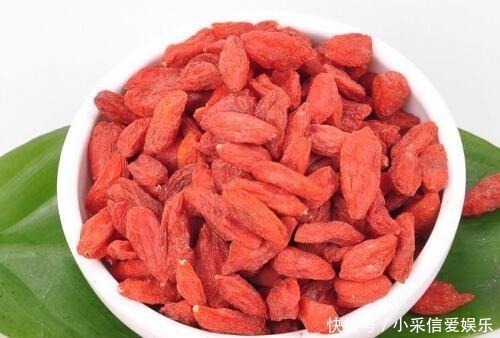 枸杞|枸杞补肾的最佳吃法，很多人都吃错了，这个方法让你养生效果加倍