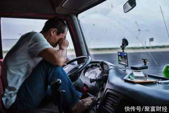 月嫂|三大高薪又缺人的职业,曾经被年轻人抛弃,如今再度高薪翻红