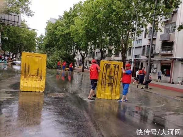 共青团|清淤、排涝、帮扶救助，郑州青年文明号在行动