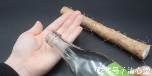 原来山药去皮这么简单，一根筷子轻松搞定，不痒手还干净