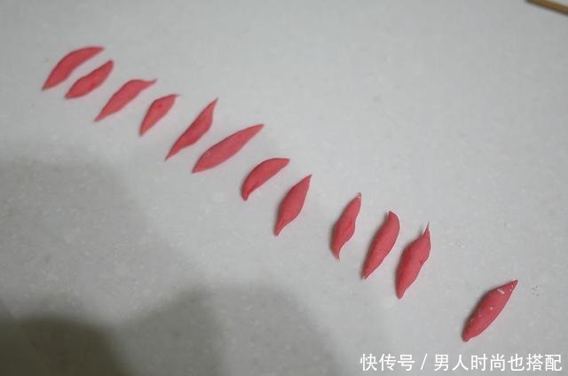 冷冻|自从学会做奶黄包,连吃一周还不够,家人都喜欢,一袋面粉见底了