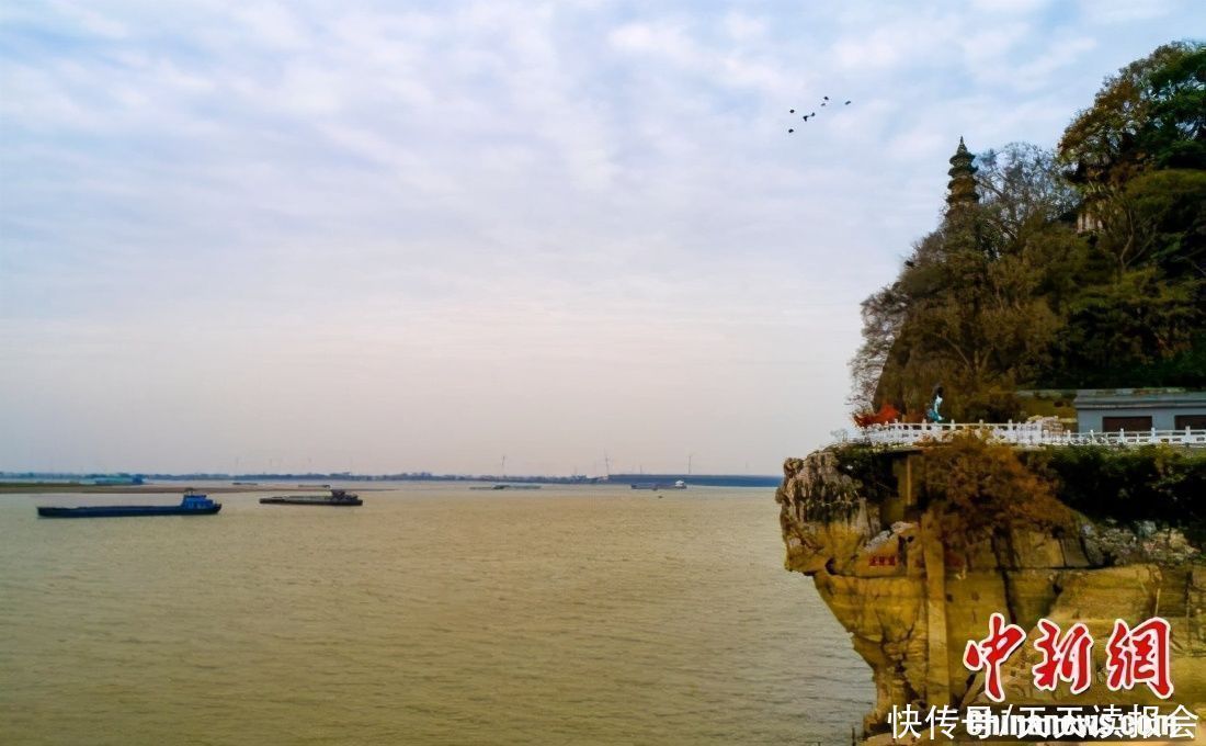 鄱阳湖|中国最大的淡水湖鄱阳湖水位跌破9米 逼近极枯水位