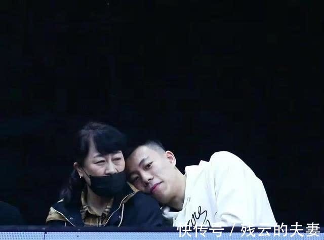 许闽峰|中国篮协领导班子官宣,十个副主席,巩大帅、王芳无缘,裁判谁管