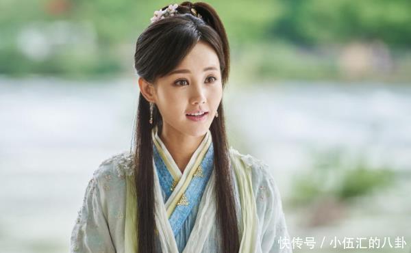 黄蓉的贴身衣软猬甲,为何欧阳克碰了会被扎,而郭靖各种抱没事?