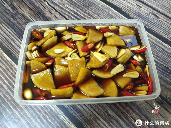 白萝卜这么做开胃解馋，切一切、泡一泡就上桌，酸甜嘎嘣脆