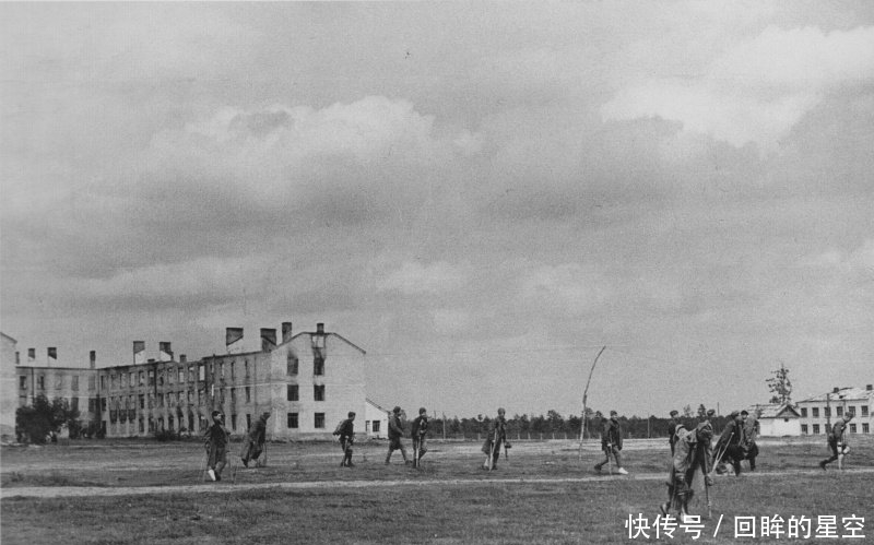 德军|15张二战乌克兰战场罕见老照片：路太烂了，德军很辛苦