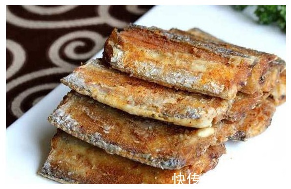 甜面酱|给鱼去腥，有人加酒有人加醋，都不对，大厨教你正确做法，太香了