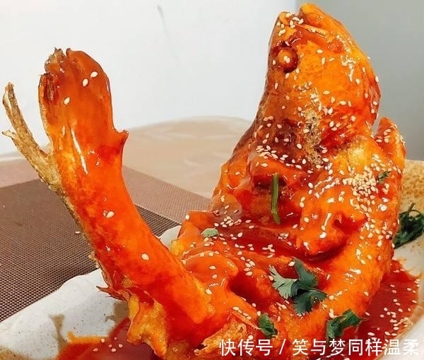 糖醋鲤鱼的正宗做法 酸甜开胃 外焦里嫩