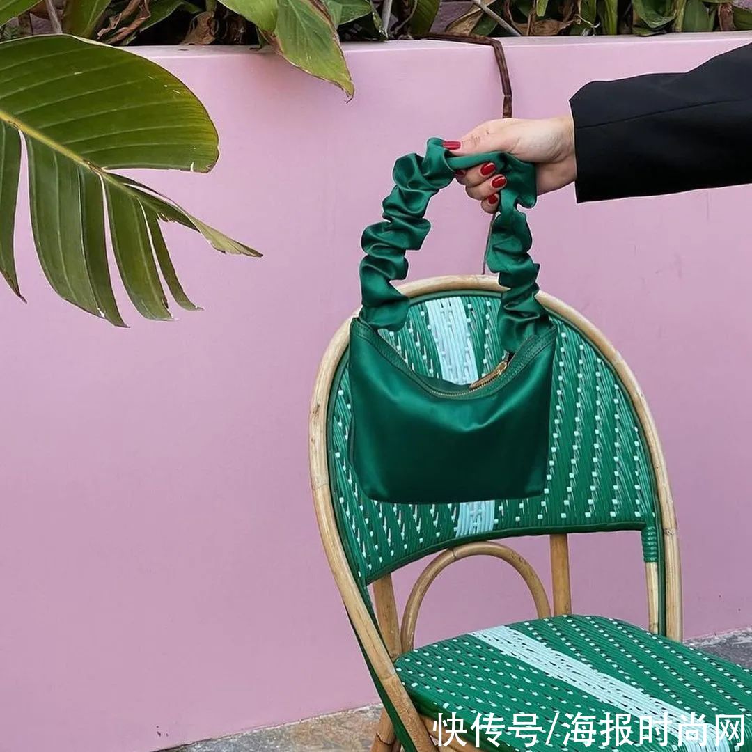 pyo|不背包怎么出门？？反正我是做不到