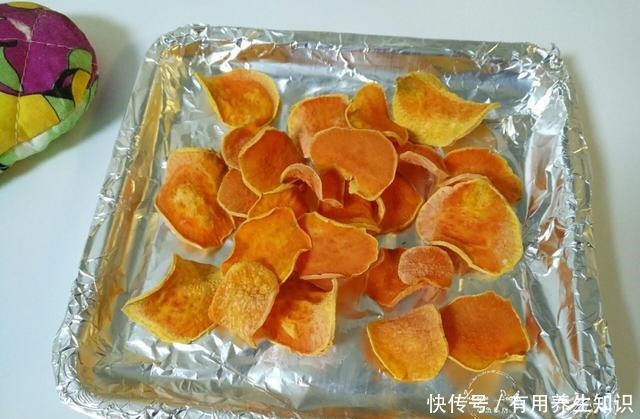 想吃红薯干不用买,趁着便宜在家做,2种方法任您选,做法超简单