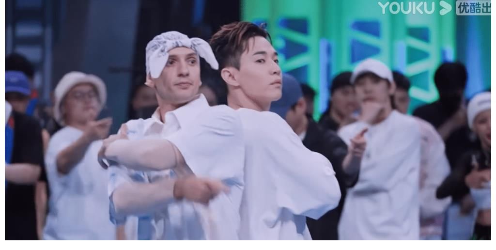 打架|《街舞4》殿堂级battle如神仙打架,他是“世界一刘”的定海神针