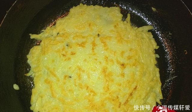 分钟|不用揉面、5分钟就能煎一份全家都爱吃的早餐饼, 赶紧试试吧!