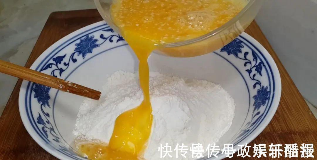 3个鸡蛋,1斤面粉,大刀一切,松软香甜不刷油,我家一周吃五次