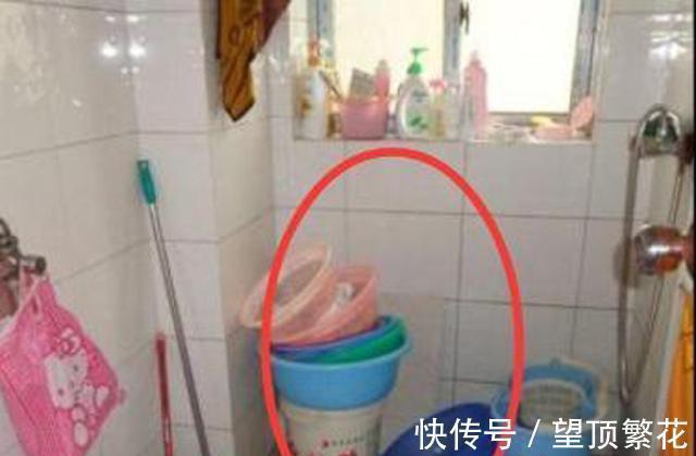 淋浴房|去朋友家蹭饭,一进卫生间就喜欢上了, 布置真有想法! 拍下来学着做