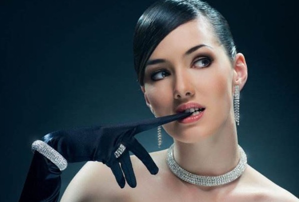 膳食纤维|女性一旦过了40岁,以下3种食物要多吃,不仅便宜还美容抗衰老!