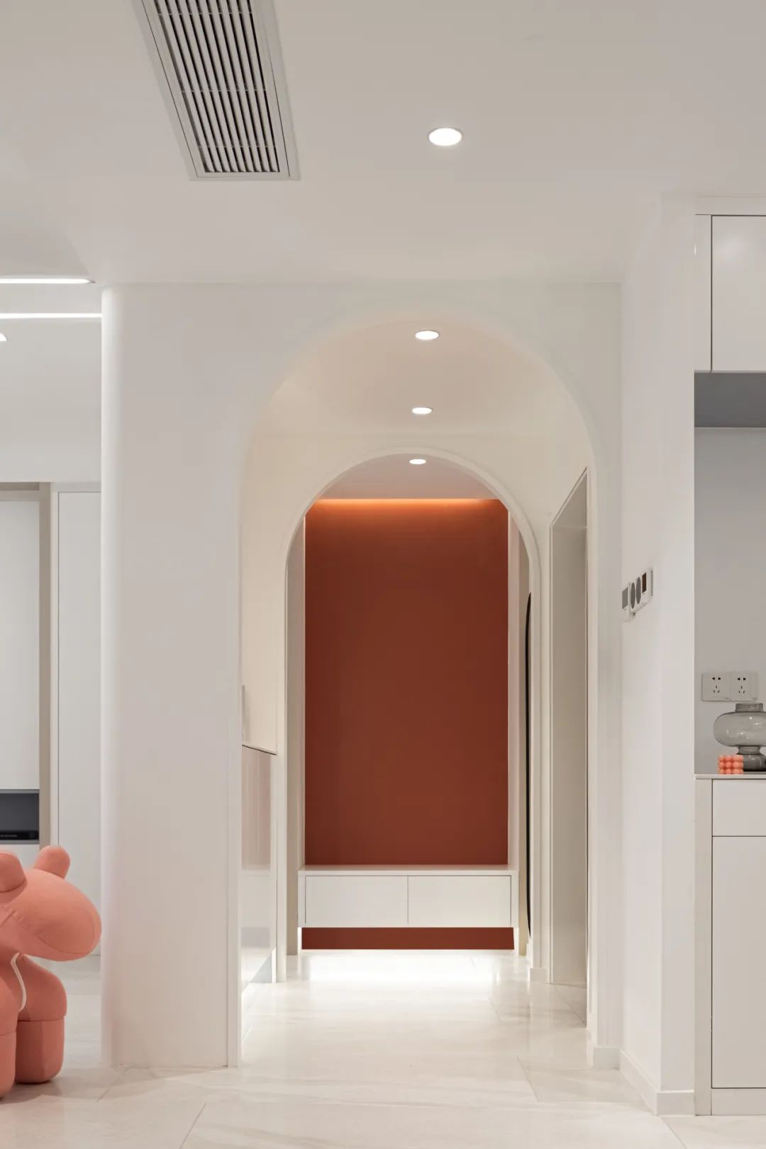 120㎡现代简约，极简硬装也高档，玄关设计全场最亮