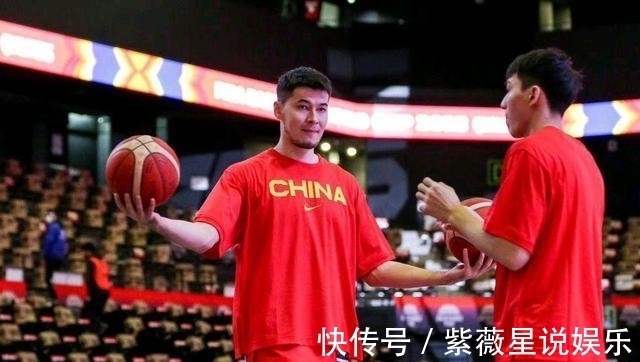 张镇麟|0分3篮板2助2犯规!男篮4替补令人失望,他们接近成为边缘人