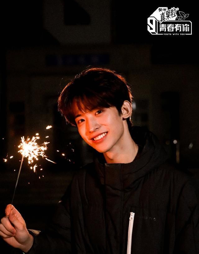 《青3》学员热度排行榜：余景天、梁森的人气不敌这位小瓷美男？