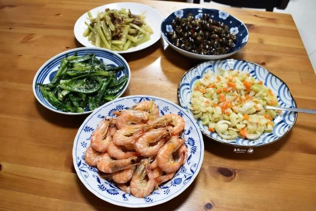 晚餐|中秋节的晚餐，人少也丰盛，5道菜好吃不浪费，生活要有仪式感