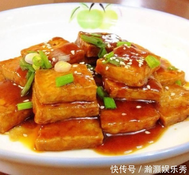 史上“最好吃”的豆腐做法,外皮酥脆,香味浓郁,比肉还好吃呢!