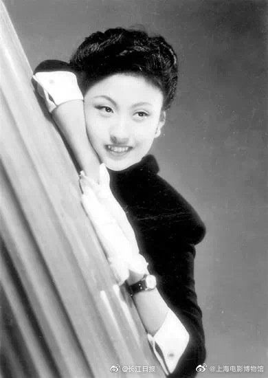  表演艺术家|表演艺术家黄宗英去世