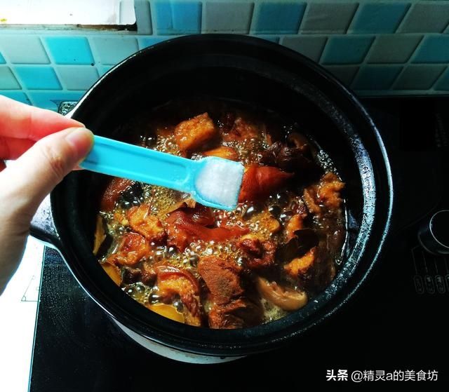 猪蹄煲|入秋转凉，这道菜可以安排啦！20元一斤，炖一炖滋补又馋人，香