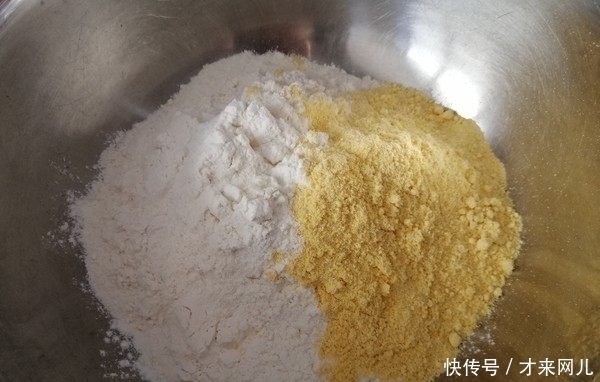 邻居阿姨50岁,隔三差五吃点“它”,脸色红扑扑,十足少女感