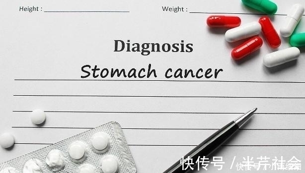 大便|经常腹泻大便不成形,仅和肠胃有关吗?也可能是出现了4个问题