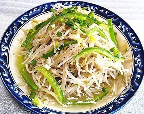绿豆芽|此菜，每天来一盘，清肠排毒，美肌肤，软化血管，越吃越瘦