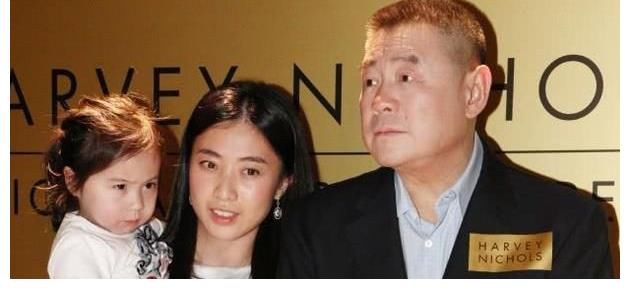 “北大校董”刘鸣炜:上非诚勿扰惨遭灭灯,主持人:他爸有165亿