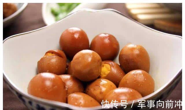 聪明的妈妈|冬天,聪明的妈妈用它给孩子当早餐,每天吃几个,营养解馋补身体