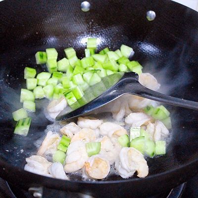 虾仁炒黄瓜