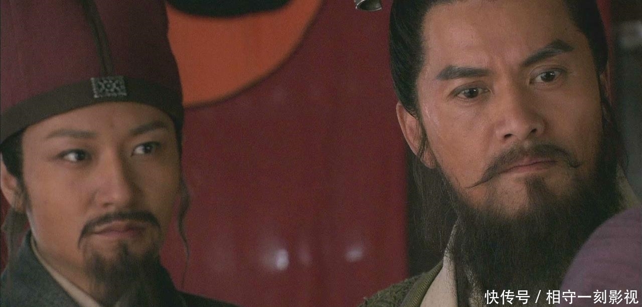 宋江@水浒传:宋江第一次反对晁盖,吴用一句话,梁山再无晁盖容身之地