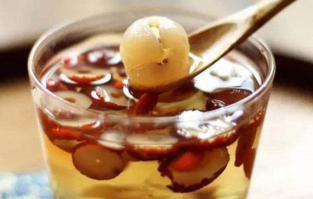 桂圆茶|十女九贫血,别只知道吃红枣,推荐几大“补血王”,活血更养颜!