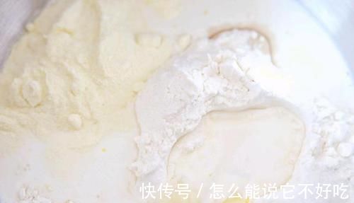 面团|还在买面包?5分钟教大家家制作金枪鱼面包,大人小孩都爱吃