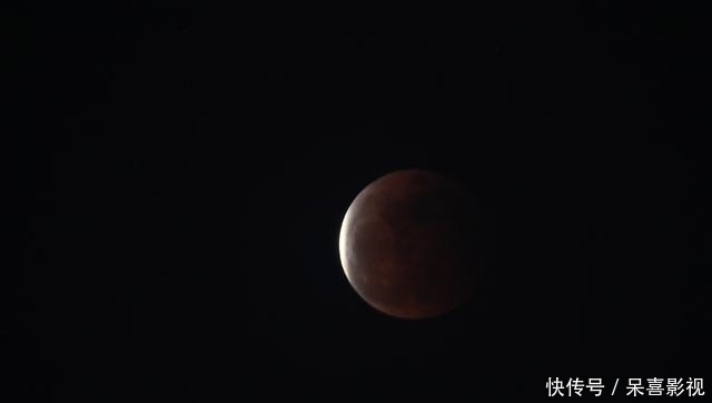 夜空 月全食+超级月亮组团亮相夜空