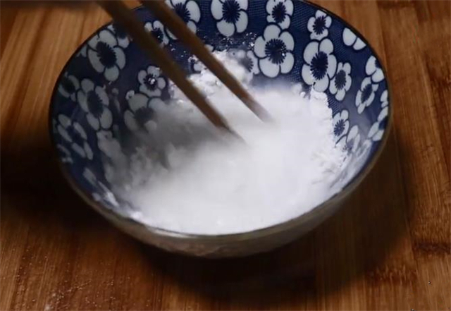 豆腐别再炒着吃，教你一个更好吃的家常做法，吃完还想吃