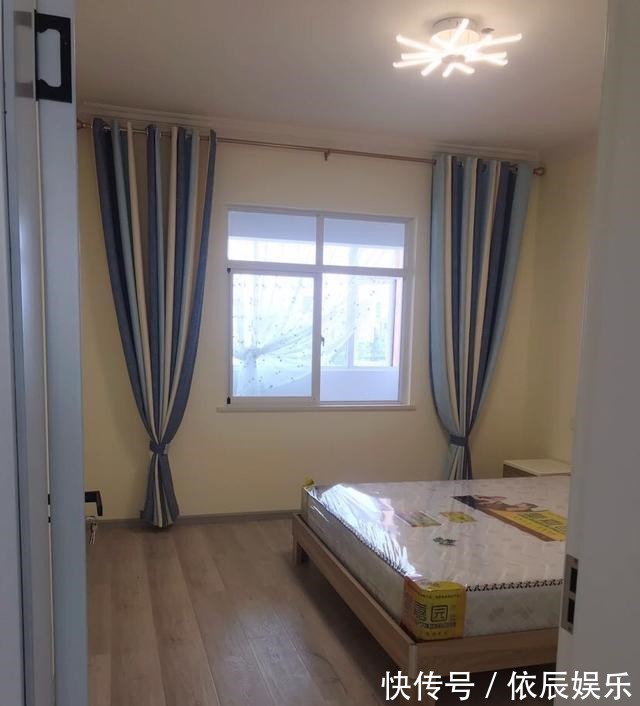 餐厅|130平新房装修花22万,客厅没阳台但超级漂亮,最满意一屋子窗帘